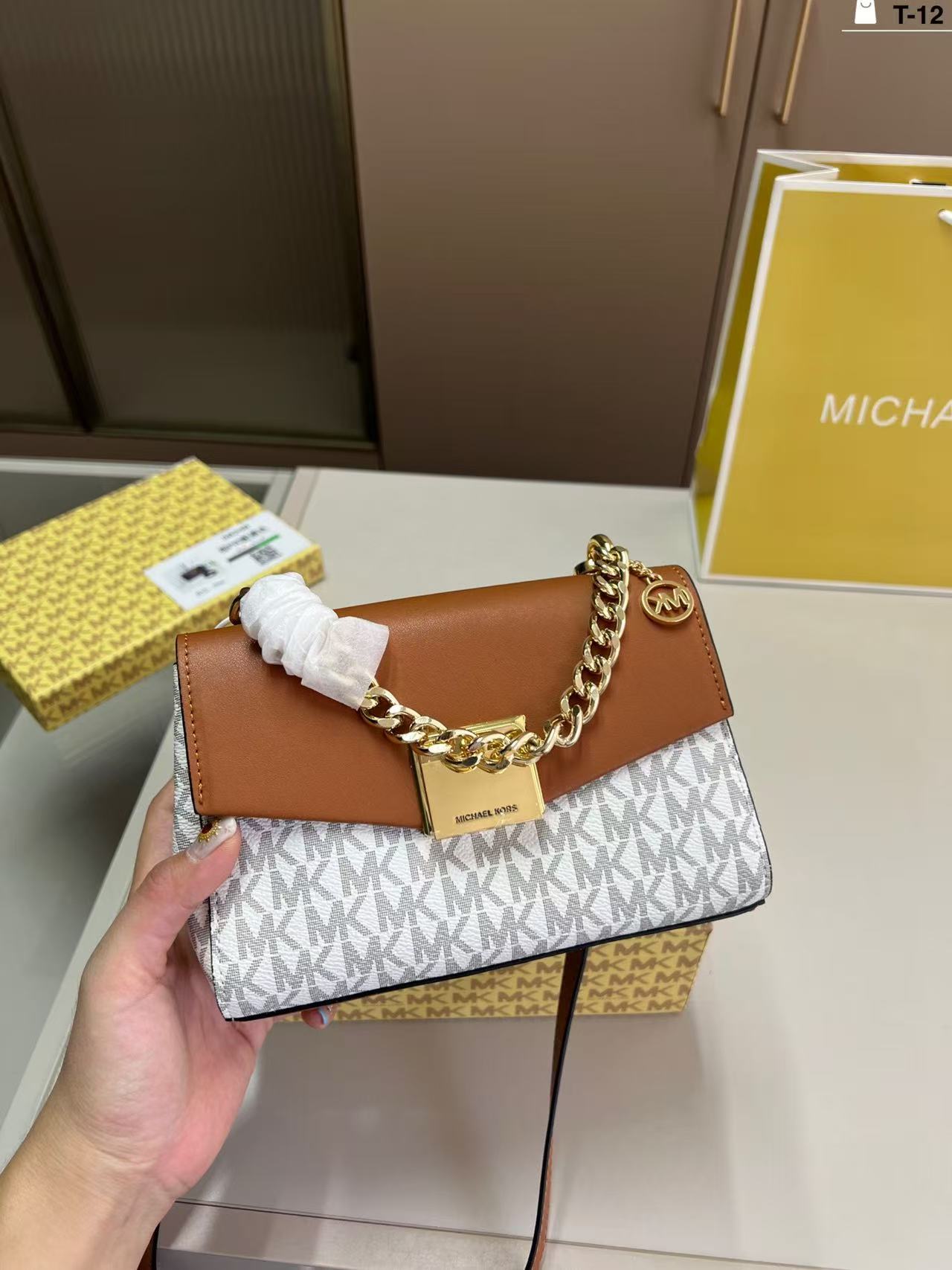 Women'S Bags Michael Kors - Brand new Michael Kors women's luxury
