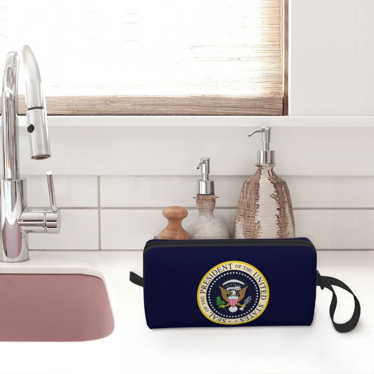 Seal Of The President Of The U - Women Bags Usa recension och pris