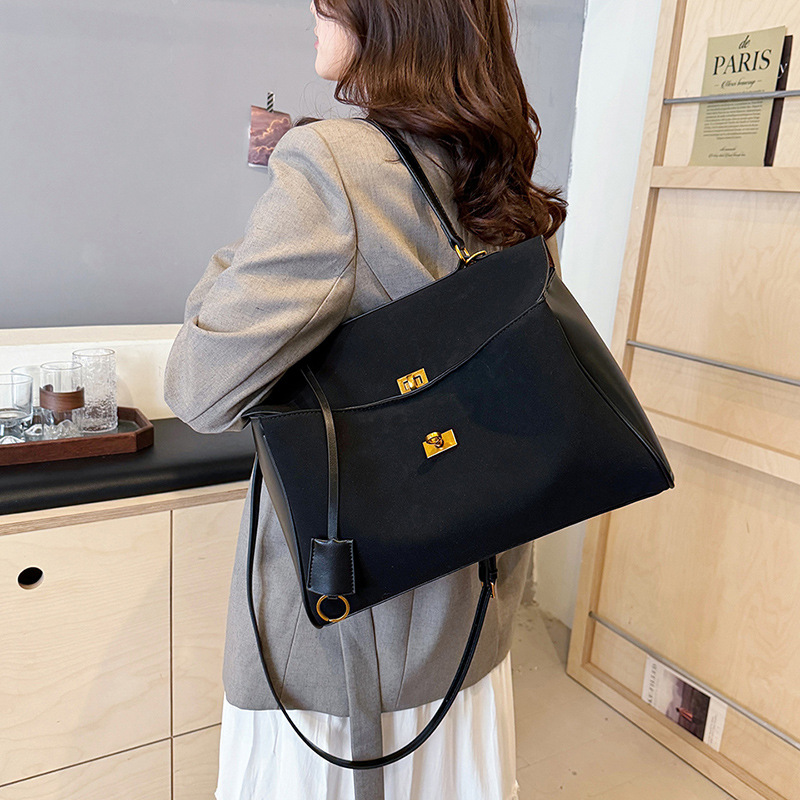 CGCBAG Vintage Designer Luxury - Women Bags Branded recension och pris