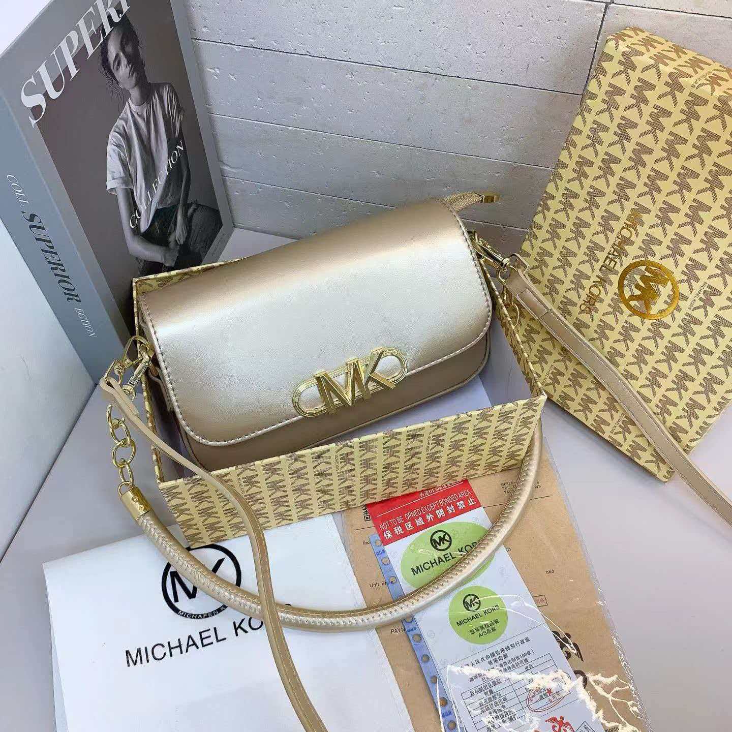 Michael Kors women's chain bag - Women'S Bags Michael Kors recension och pris