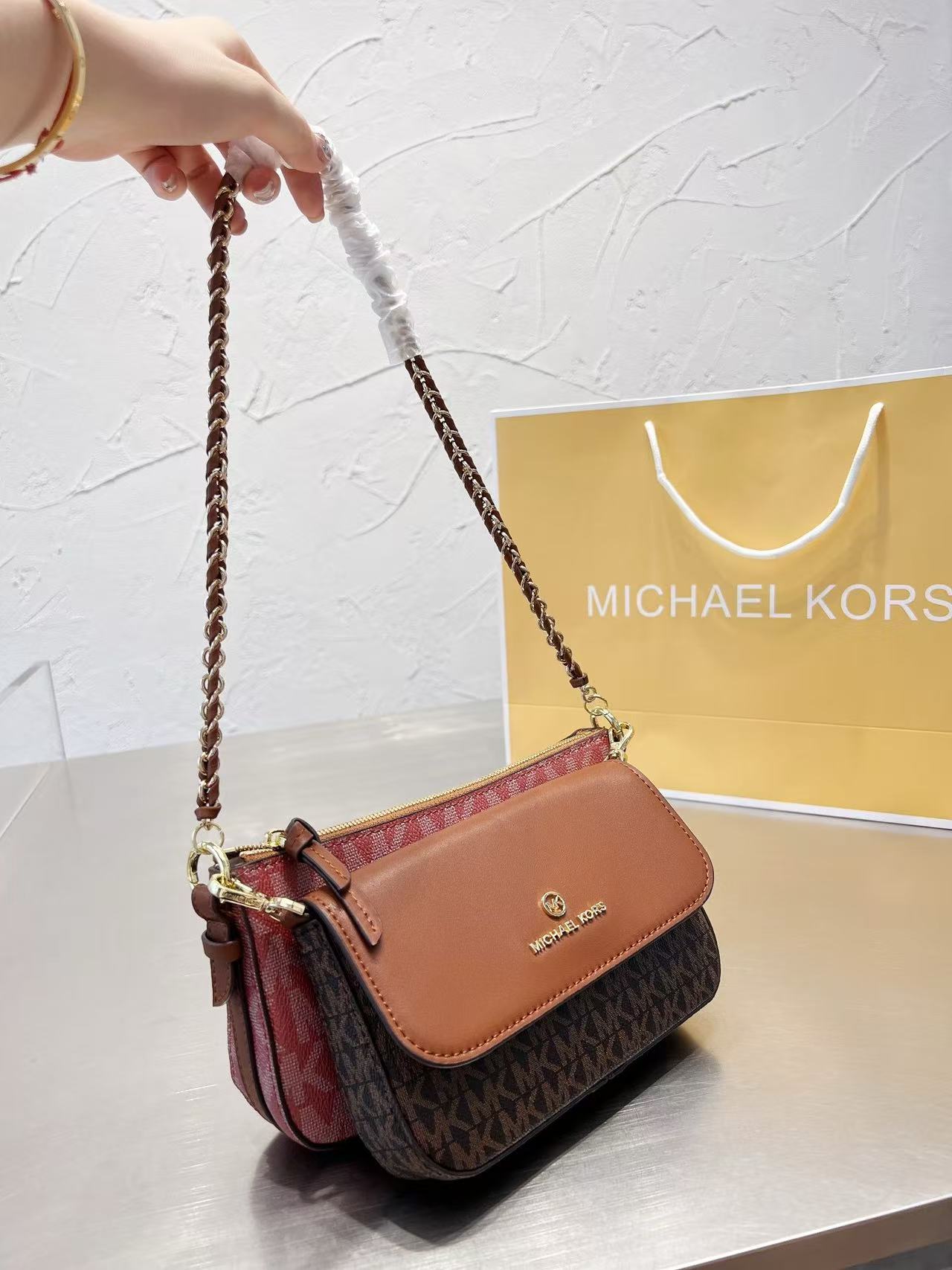 Brand new Michael Kors Ole Jet - Women'S Bags Michael Kors recension och pris